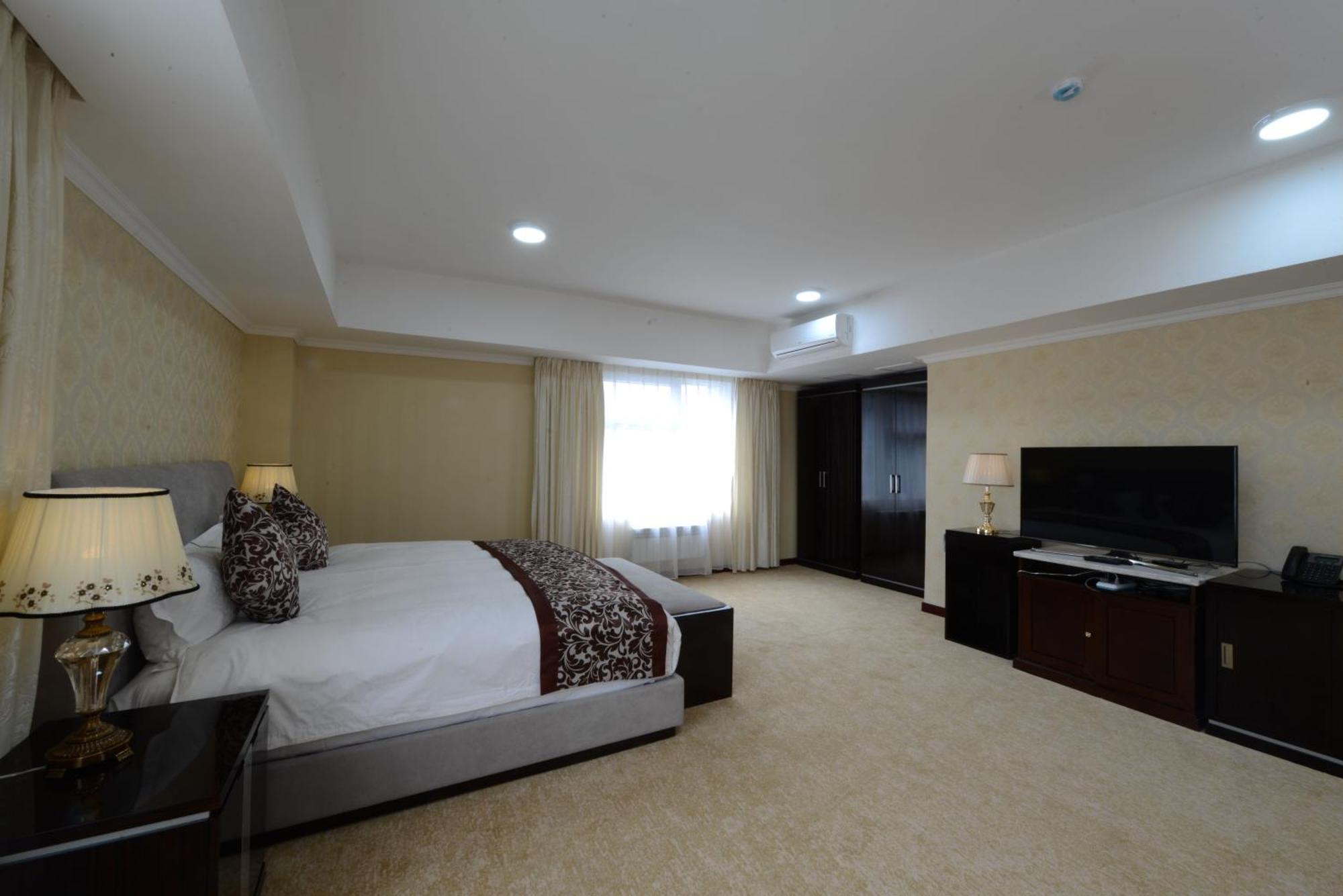 Alpha Hotel Ulaanbaatar Ngoại thất bức ảnh
