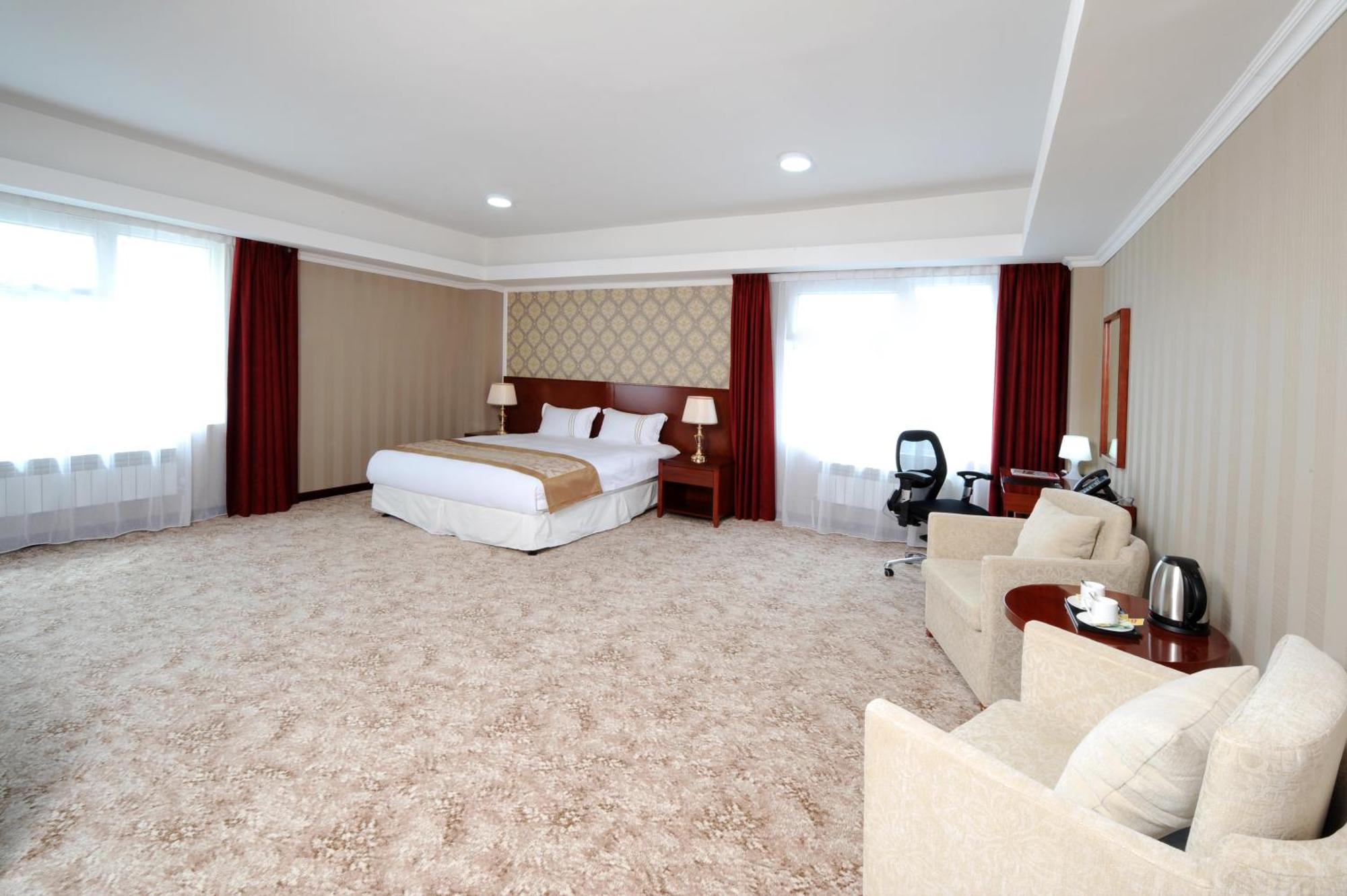 Alpha Hotel Ulaanbaatar Ngoại thất bức ảnh