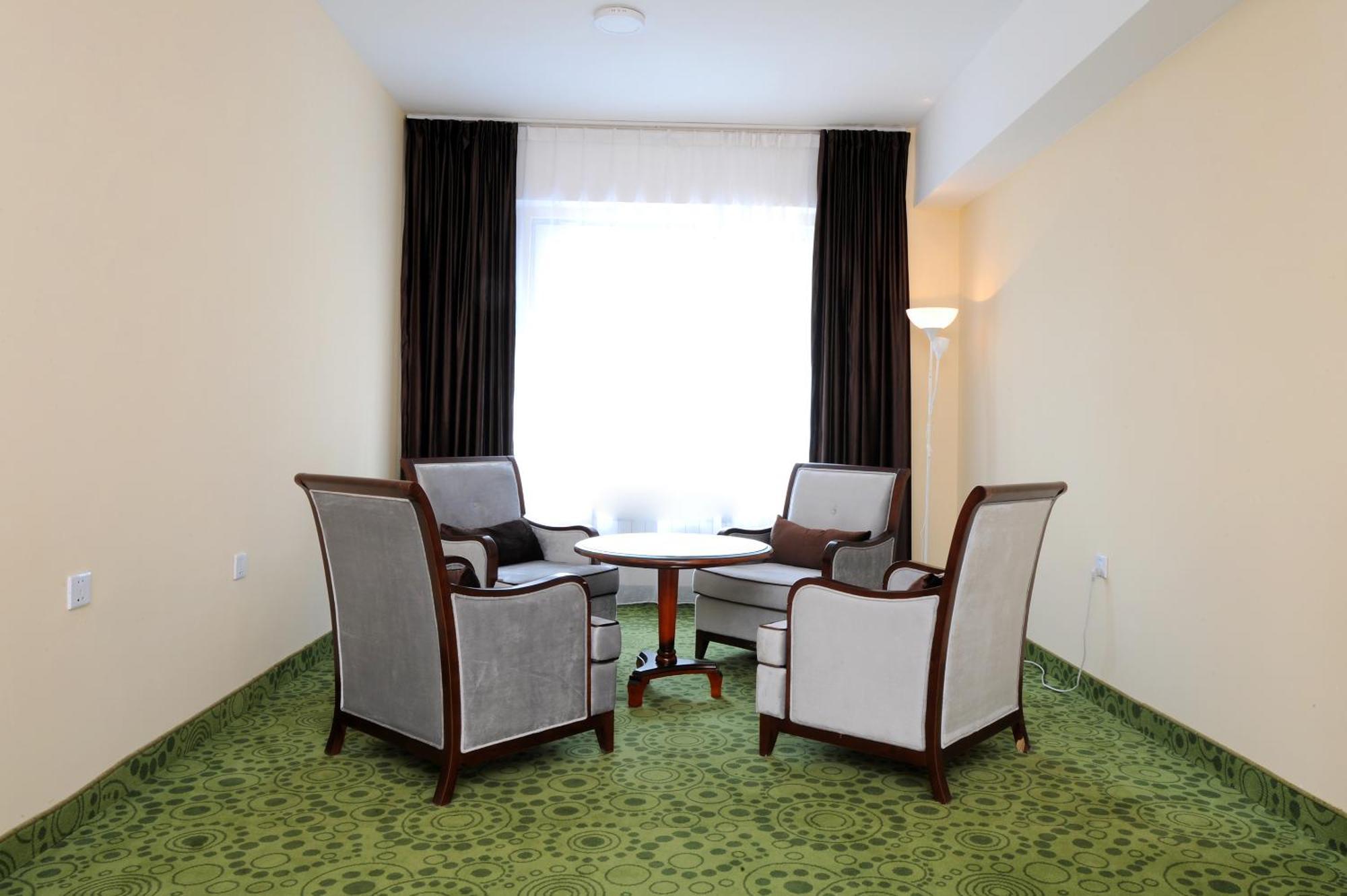 Alpha Hotel Ulaanbaatar Ngoại thất bức ảnh