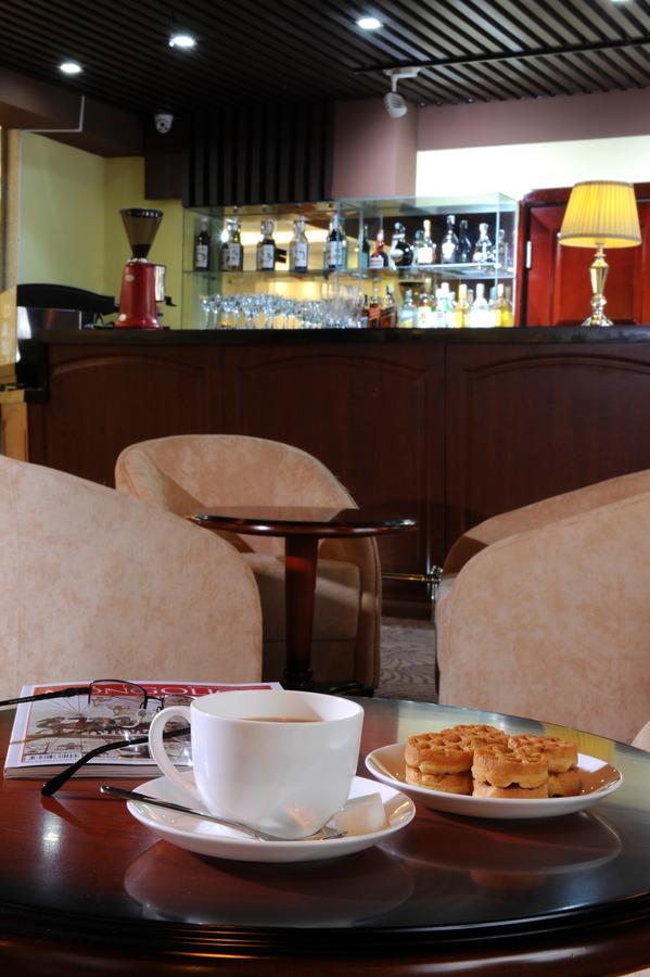 Alpha Hotel Ulaanbaatar Ngoại thất bức ảnh